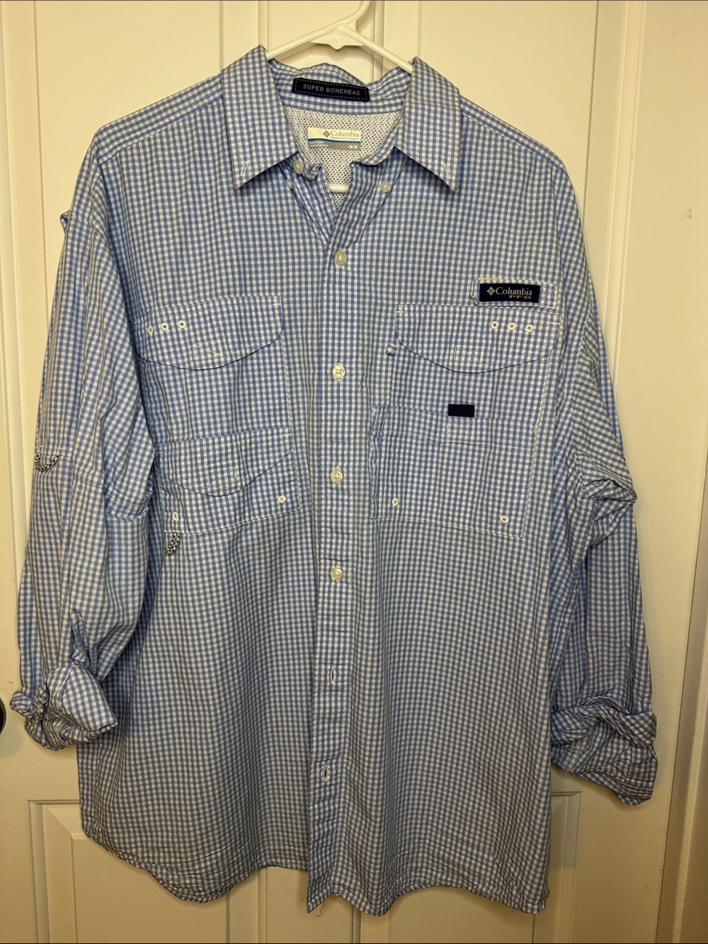 Columbia Men’s Blue and White Gingham Button-Down Fishing Shirt